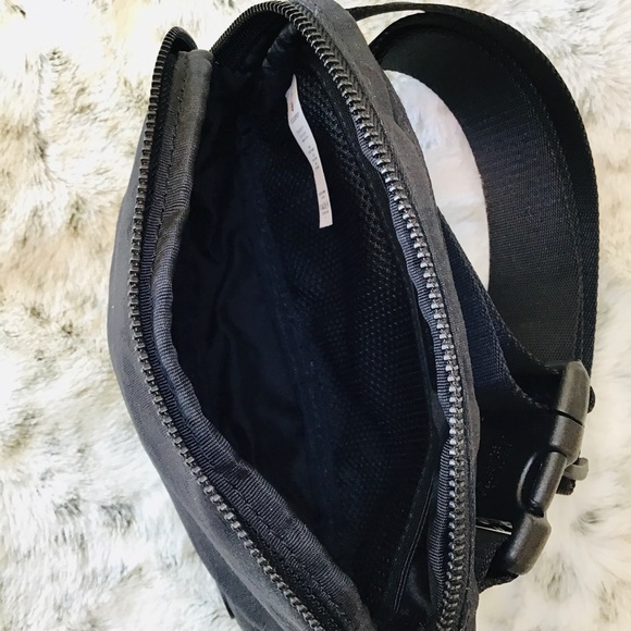 LULULEMON Fragment Camo Jacquard Everywhere Belt Bag EUC - Picture 7 of 8